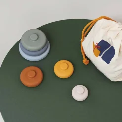 Dag Stacking Tower