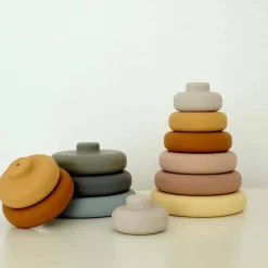 Dag Stacking Tower