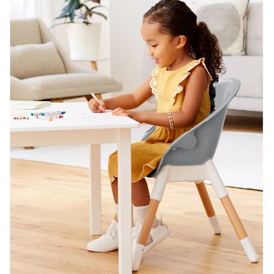 EON 4-in-1 Multi-Stage High Chair