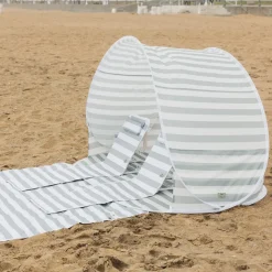 Fold Out Lounger Chair