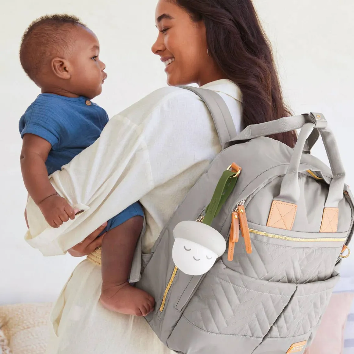 In A Nutshell Acorn Portable Night Light Soother