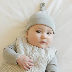 Knotted Baby Hat