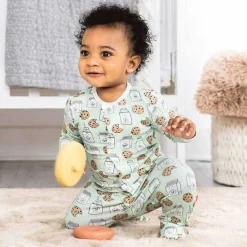 Modal Magnetic Footie