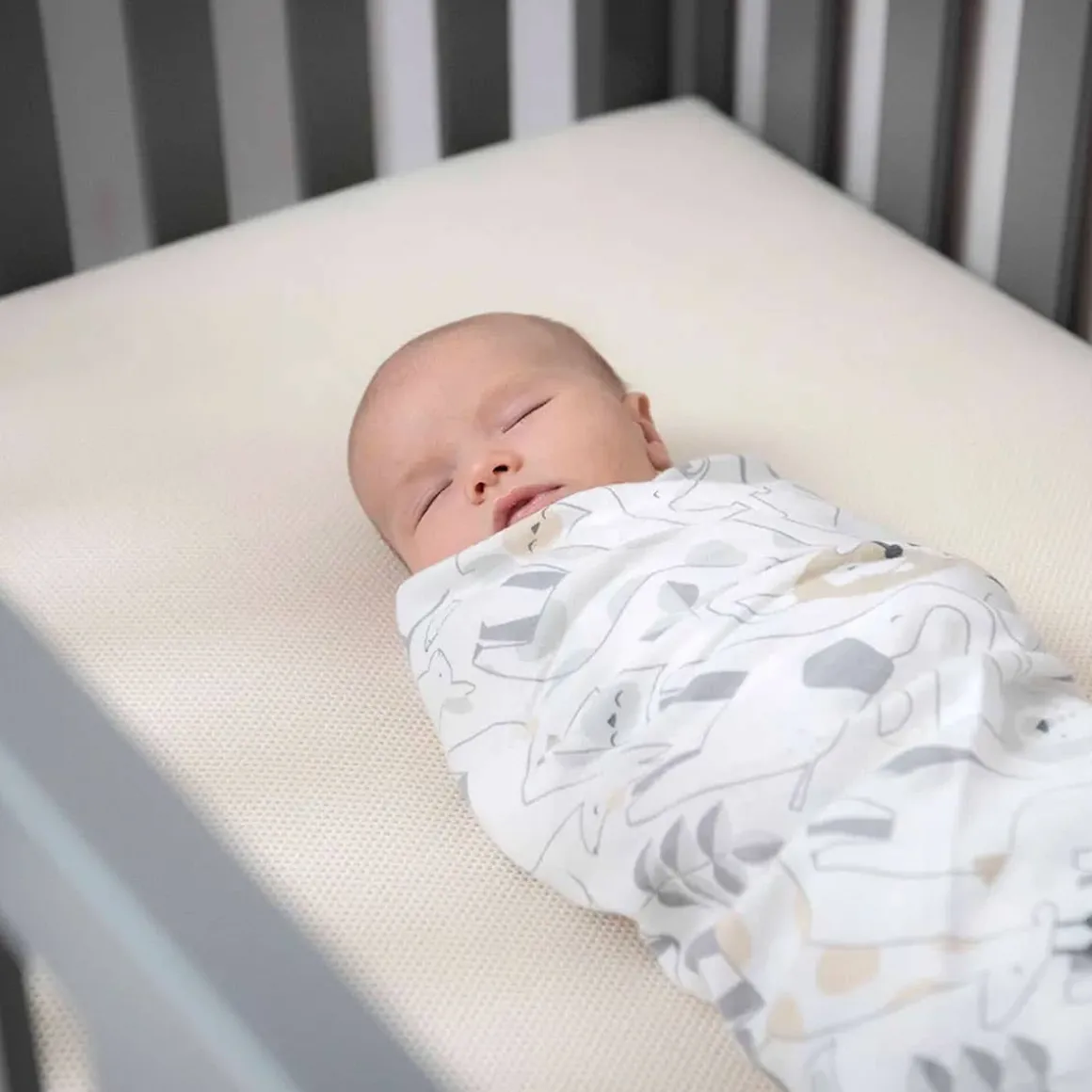 Organic Breathable 2-Stage Crib Mattress
