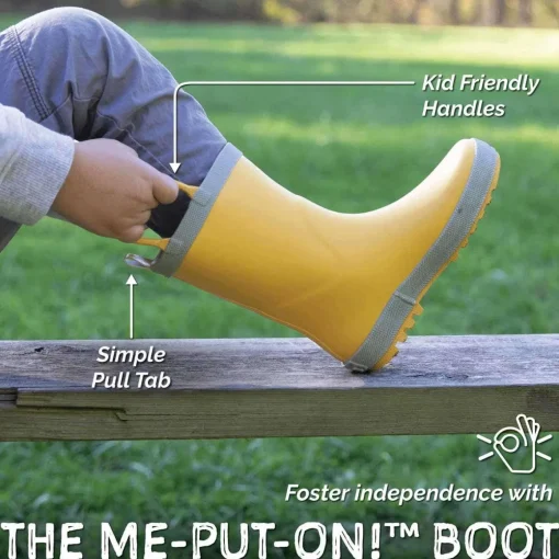 Puddle-Dry Rain Boots