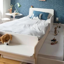 River Twin Bed