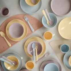 Round Dinnerware Plates (2 Pack)