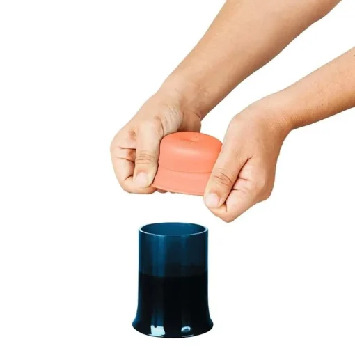 Snug Straw with Cup