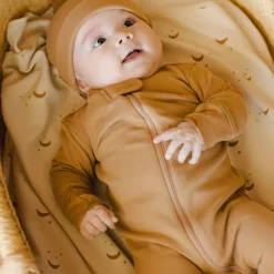 Swaddle