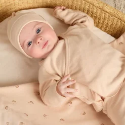 Swaddle