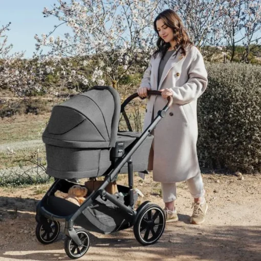 Tura Stroller