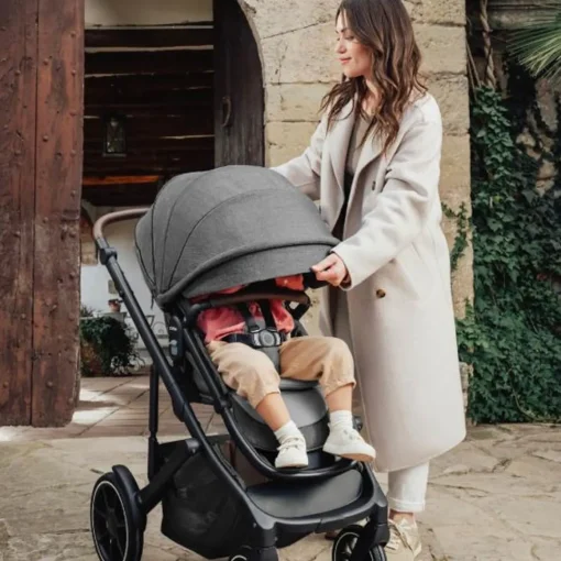 Tura Stroller
