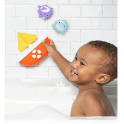 Zoo Tip and Spin Boat